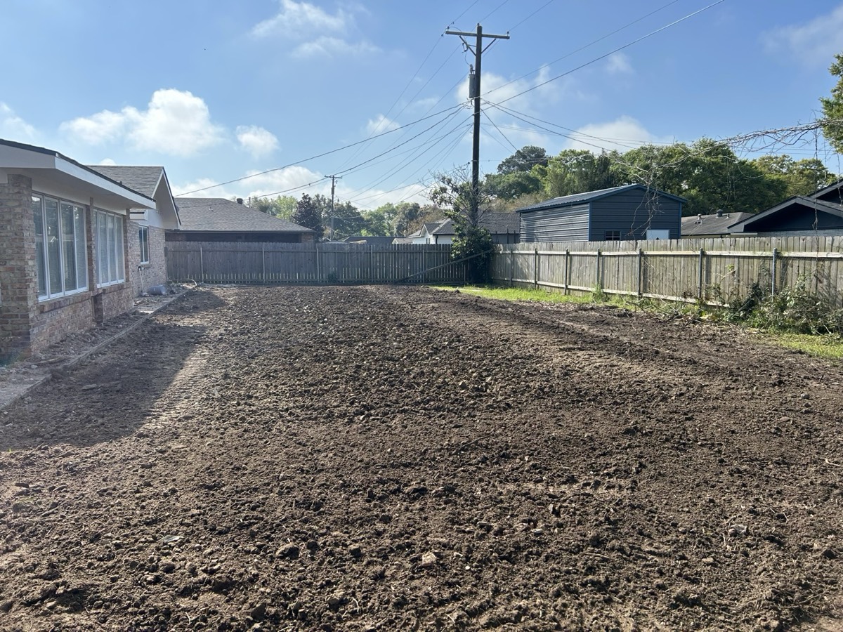 Site cleared and graded — land clearing contractor in Lafayette, LA